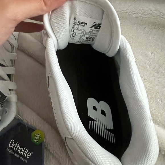 New balance 550 - Picture 3 of 3